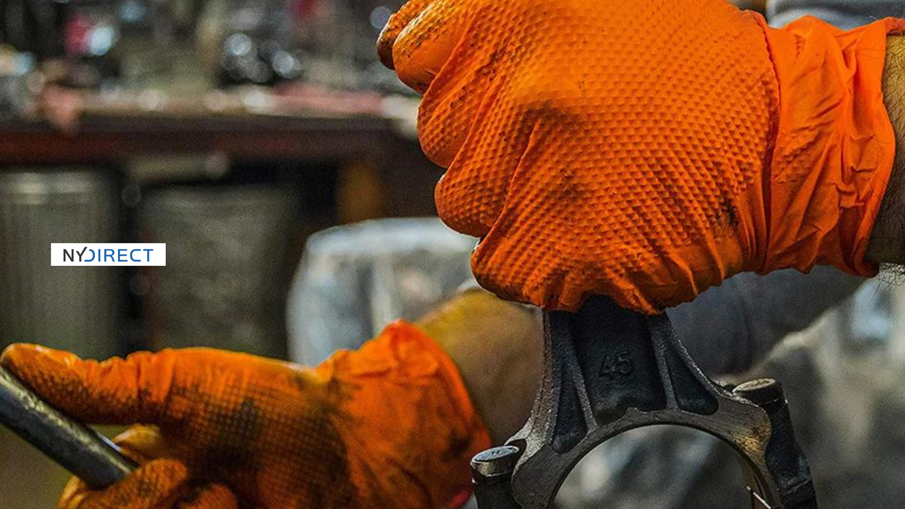 AMMEX® Gloveworks® HD Orange Nitrile Gloves: Unbeatable Hand Protection for Heavy-Duty Work