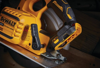 Dewalt DCS573B 20V MAX* 7-1/4 in. Brushless Cordless Circular Saw with FLEXVOLT Advantage™ (Tool Only) - NYDIRECT