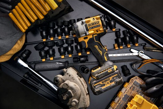 Dewalt DCF923P2 ATOMIC 20V MAX* 3/8 in Cordless Impact Wrench With Hog Ring Anvil Kit - NYDIRECT