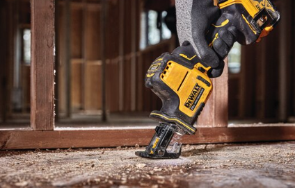 Dewalt DCS369B ATOMIC™ 20V MAX* Cordless One-Handed Reciprocating Saw (Tool Only) - NYDIRECT